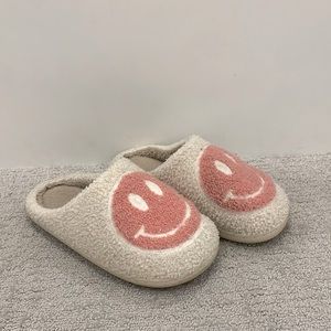 Preppy Smiley Face Slippers